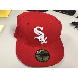 NEW ERA 59 FIFTY MLB CHICAGO WHITE SOX FITTED HAT 7 1/8”